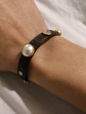 Leather bracelet in brown with Swarovski stones like new