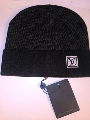 Lv Beanie new, one size, black and gray