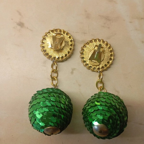 Vintage earrings used, green, sparkling unique