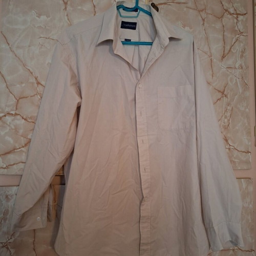 Men's dress shirt like new, sizes XL and XXL