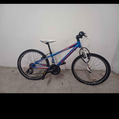 Superior Junior Sports aluminum bicycle used, lightweight