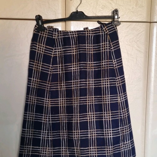 Vintage wool skirt blue like new