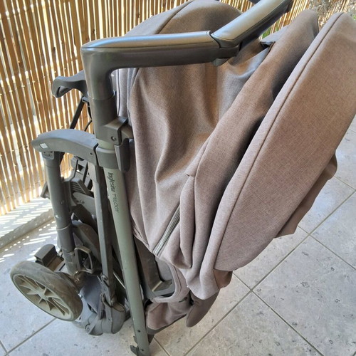 Inglesina Trilogy City baby stroller used, lightweight and foldable