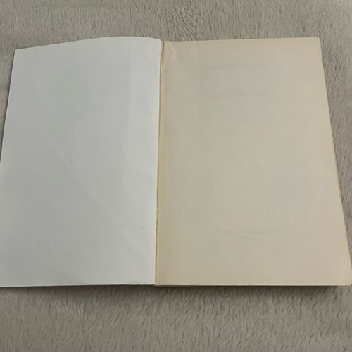 Book Ta ble feggaria used by Marina Petropoulou