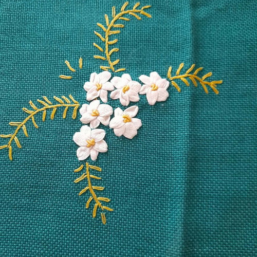 Embroidered handmade table linen in dark green like new