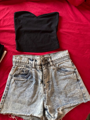 Pink Woman shorts and Shein top like new, size S 36
