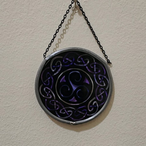 Breton Triskele used, mauve design