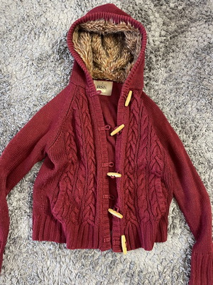 Jacket new, very warm, size L, red