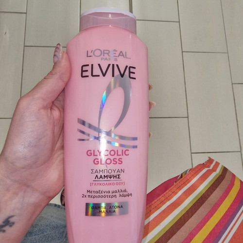 L'Oréal Elvive Glycolic Gloss Shampoo new