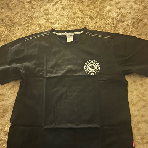 Men's black t-shirt size L like new