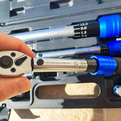 Torque wrench set 10 pieces new with extension kits and adapters