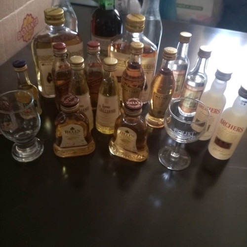Set of 19 very old mini drinks new, sealed with two new mini glasses