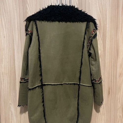 Vintage Khaki Coat like new with fur lining