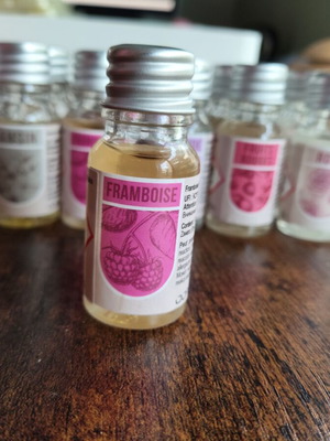 Aromatic oil with raspberry scent 10ml new