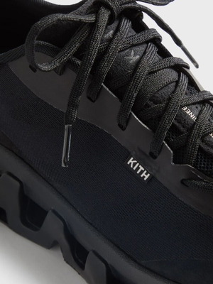 KITH For On K - Teck limited edition new, collectible, size 46