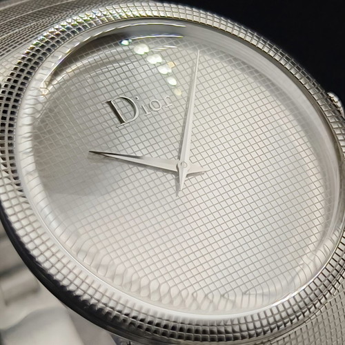 Christian Dior La D de Dior CD043110 watch like new, silver