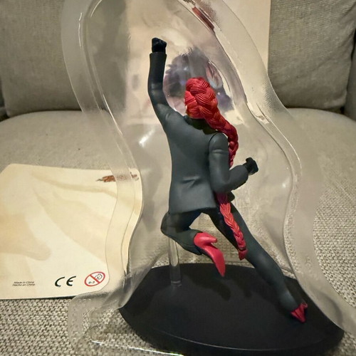 Street Fighter DeAgostini collectible figure new, scale 1:18