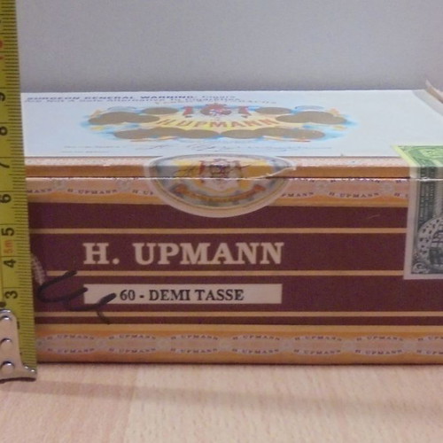 H. UPMANN old wooden cigar box used, empty