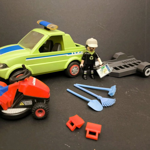 Playmobil City Action 6111 vehicle with trailer and lawn mower tractor like new