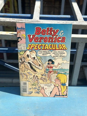 Betty & Veronica Spectacular #25 Vintage Comic like new