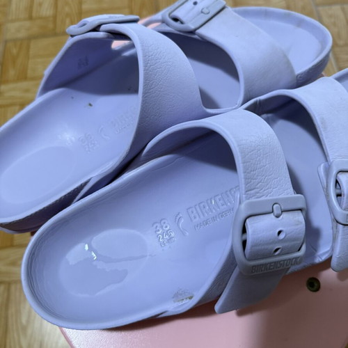 Birkenstock slippers size 38 lilac, like new