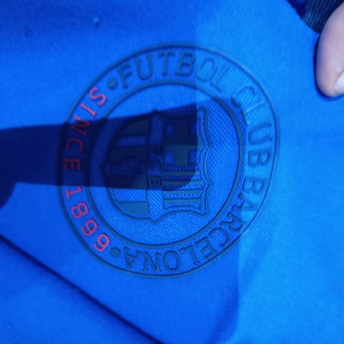 Barcelona Polo shirt like new with embossed logos XL