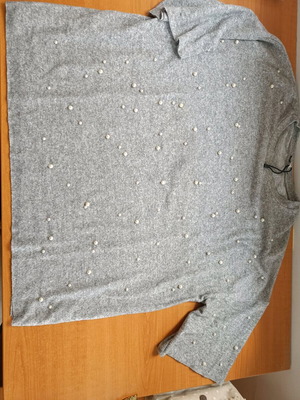 Stradivarius blouse with pearls like new, grey fleece fabric size M