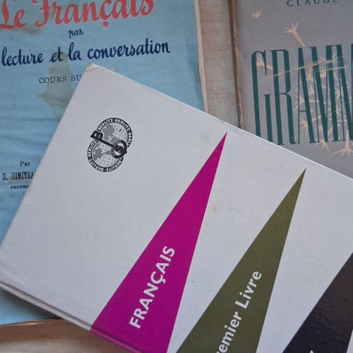 French books like new, set of 3 from the 50s and 60s