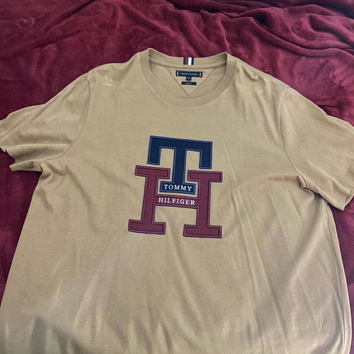 Tommy Hilfiger 3XL beige t-shirt like new