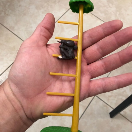 Madagascar chimpanzee used, Happy Meal toy 20 cm
