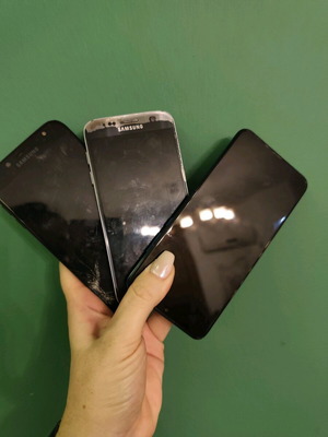 Mobile phones used non-working, 2 Samsung and 1 Huawei