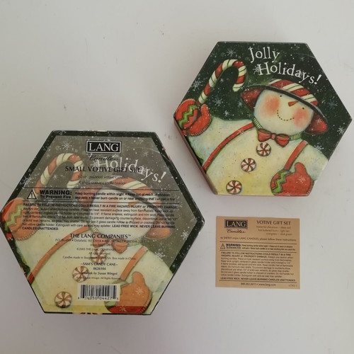 Christmas scented candles new, set of 3 with Lang box