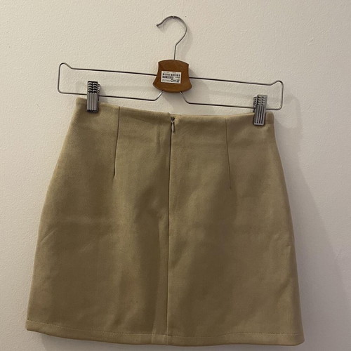 Pull&Bear beige mini skirt like new