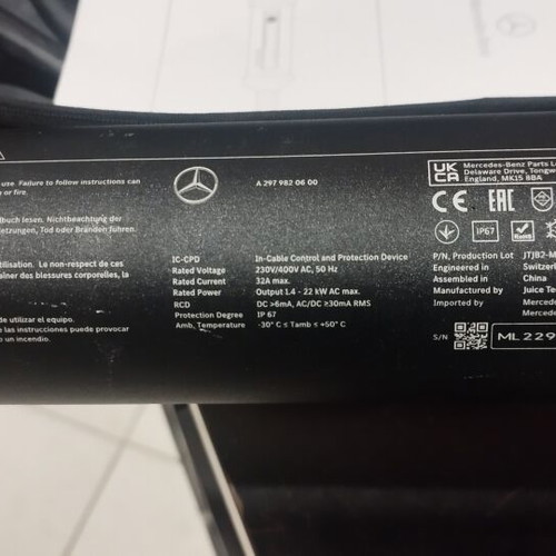 Mercedes-Benz Portable Charger for Electric and Plug-in Hybrid Vehicles like new