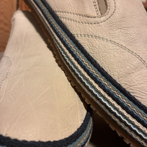 Logan men's leather espadrilles size 42 like new, white multicolor