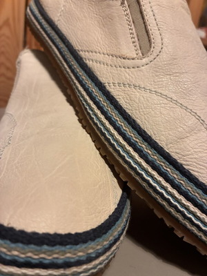 Logan men's leather espadrilles size 42 like new, white multicolor