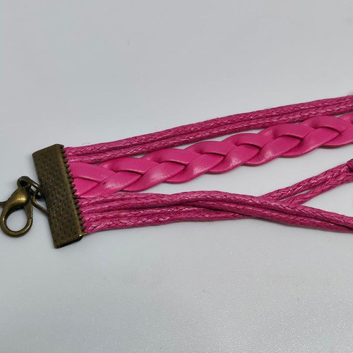 Handmade fuchsia multilayer bracelet with bronze elements like new