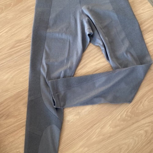 Oysho grey sports leggings used, size S