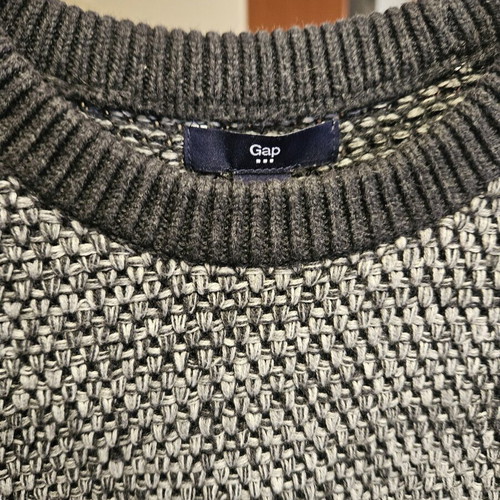 Gap men's sweater like new, gray, size Large slim fit