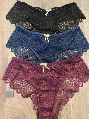 Lace lingerie set new, multicolor, medium, 3 pieces