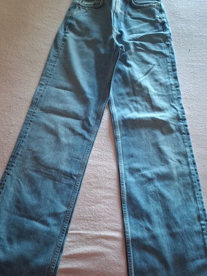 Zara jeans blue, like new, size XS