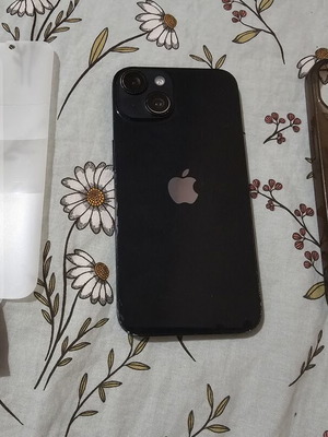 iPhone 14 μαύρο μεταχειρισμένο με μικρές γρατζουνιές και μόνο selfie κάμερα