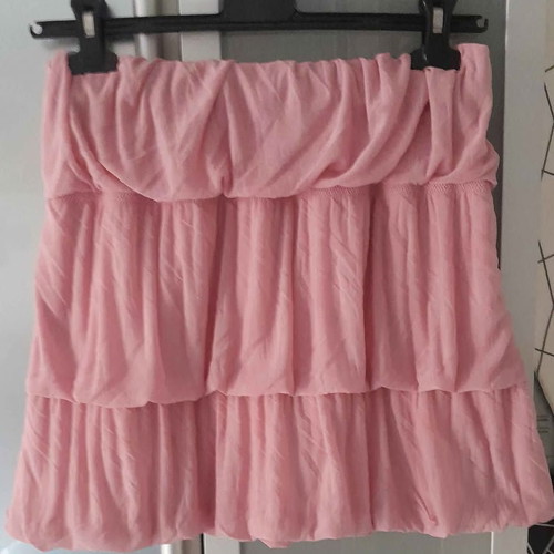 Branded top size M like new with original crinkled fabric