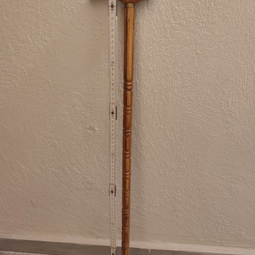 Wooden carved walking stick like new with dragon head handle