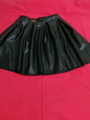 Dematini skirt Noobass S-M black like new
