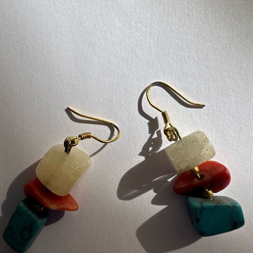 Vintage hanging earrings like new with multicolored stones