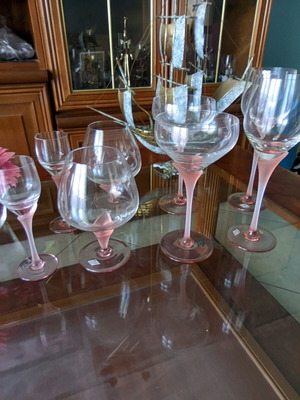 Glasses like new, set of 32 for whiskey, champagne, liqueur, wine
