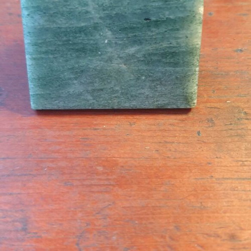 Pyramid green aventurine like new