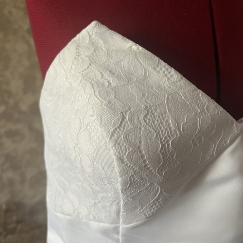 Midi wedding dress new, one-shoulder strap with floral appliqué