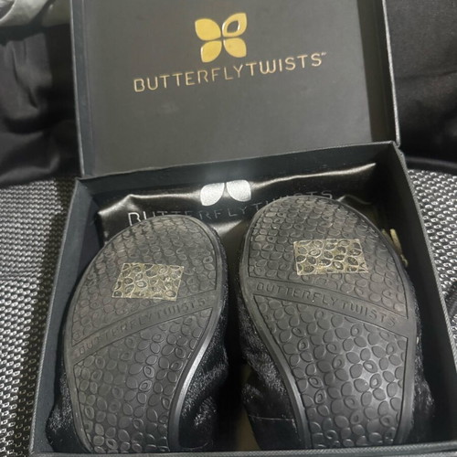 Butterfly Twists Gabriella Pony Black ballerinas like new, size 36, black